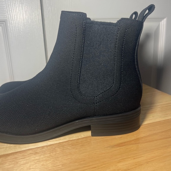 VIVAIA Black Square Toe Chelsea Booties Size 40.5 (US 9) - Picture 6 of 14